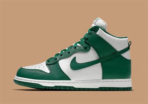 Groen Nike Dunk Schoenen